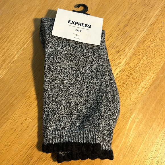 Express Crew Socks - Picture 1 of 3